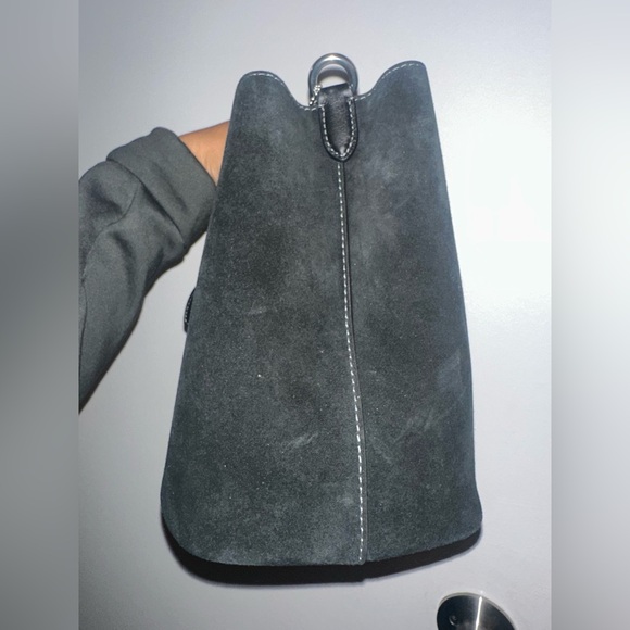 Coach Rowan Suede Bucket Bag - Picture 4 of 12